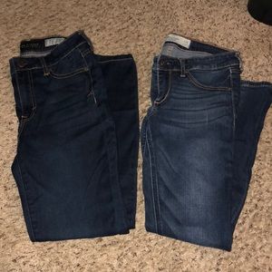 Set of 2 dark wash jeans